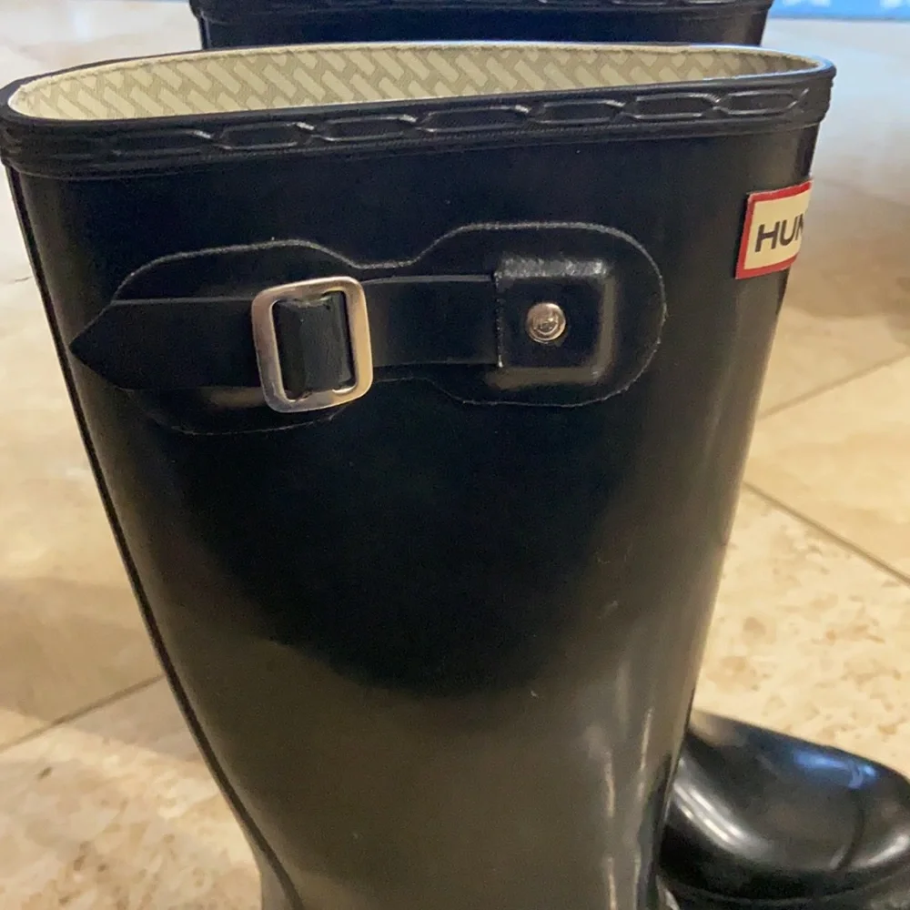 Hunter Boots - Picture 3 of 6